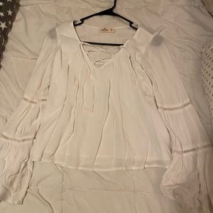 White Hollister Pirate sleeve top